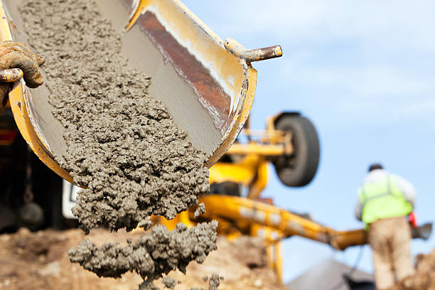 Best Custom Concrete Contractor  in Auburn, AL
